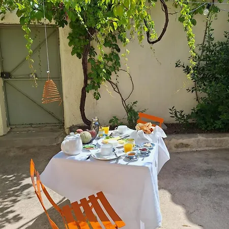 Prázdninový dům Maison De Charme Village Pres D'avignon