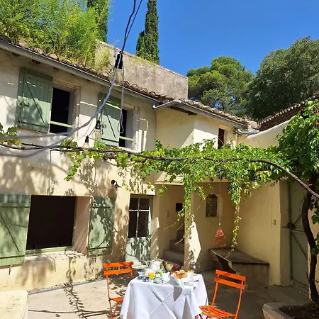 Maison De Charme Village Pres D'avignon *